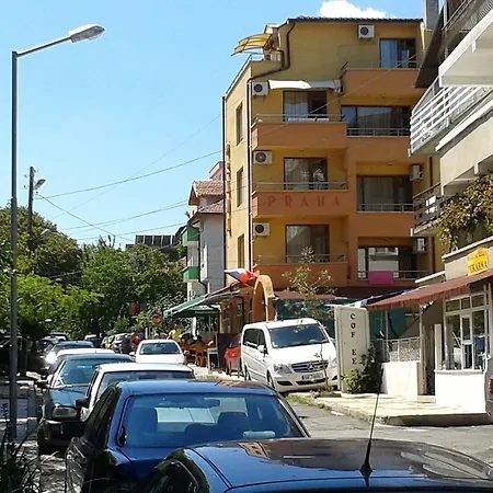 Guest house Family Praha Primorsko