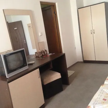 Guest house Family Praha Primorsko